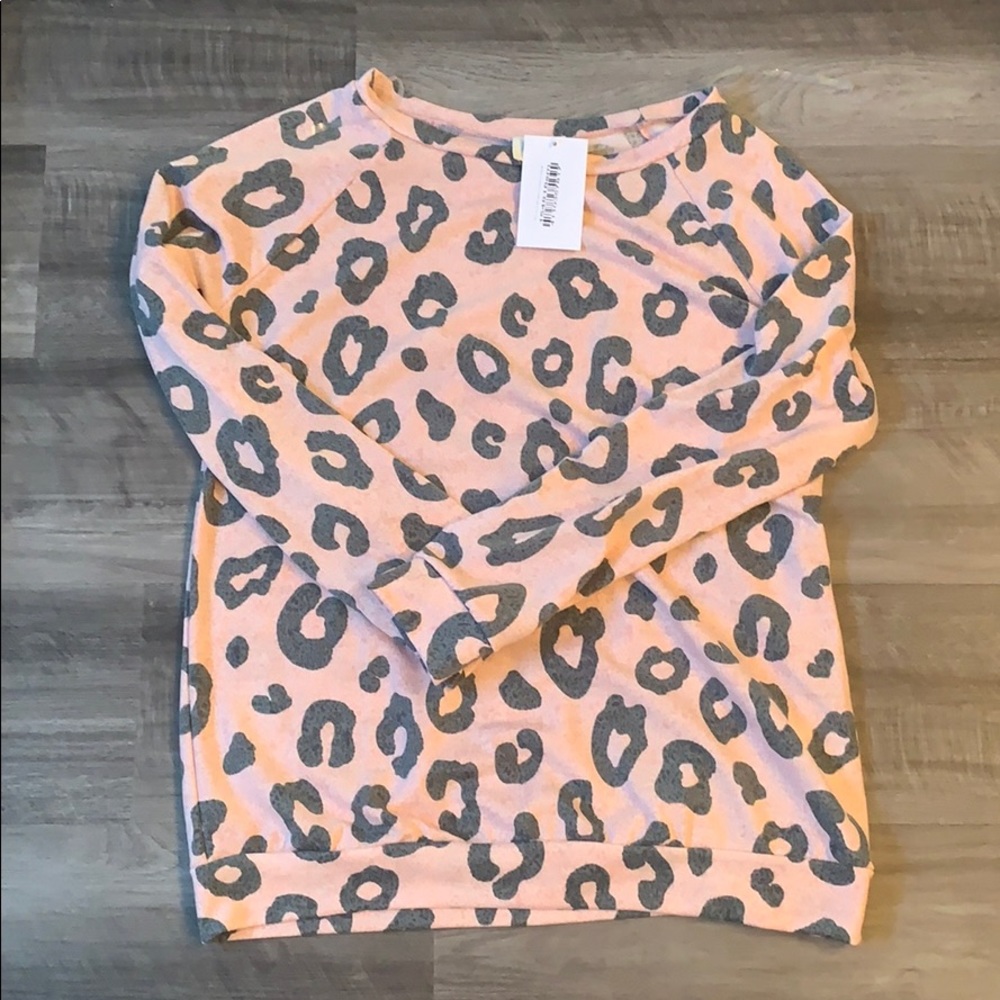 Pink Lily Just Love Yourself top NEVER WORN